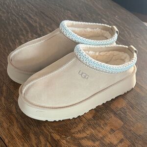 UGG Tan Slippers with Blue Accent